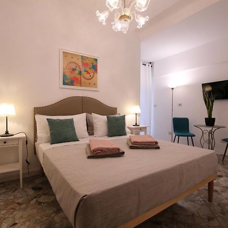 Hôtel Cavour & Savoia à Bari Extérieur photo