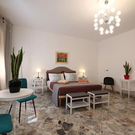 Hôtel Cavour & Savoia à Bari Extérieur photo
