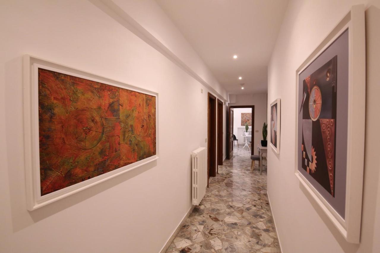 Hôtel Cavour & Savoia à Bari Extérieur photo