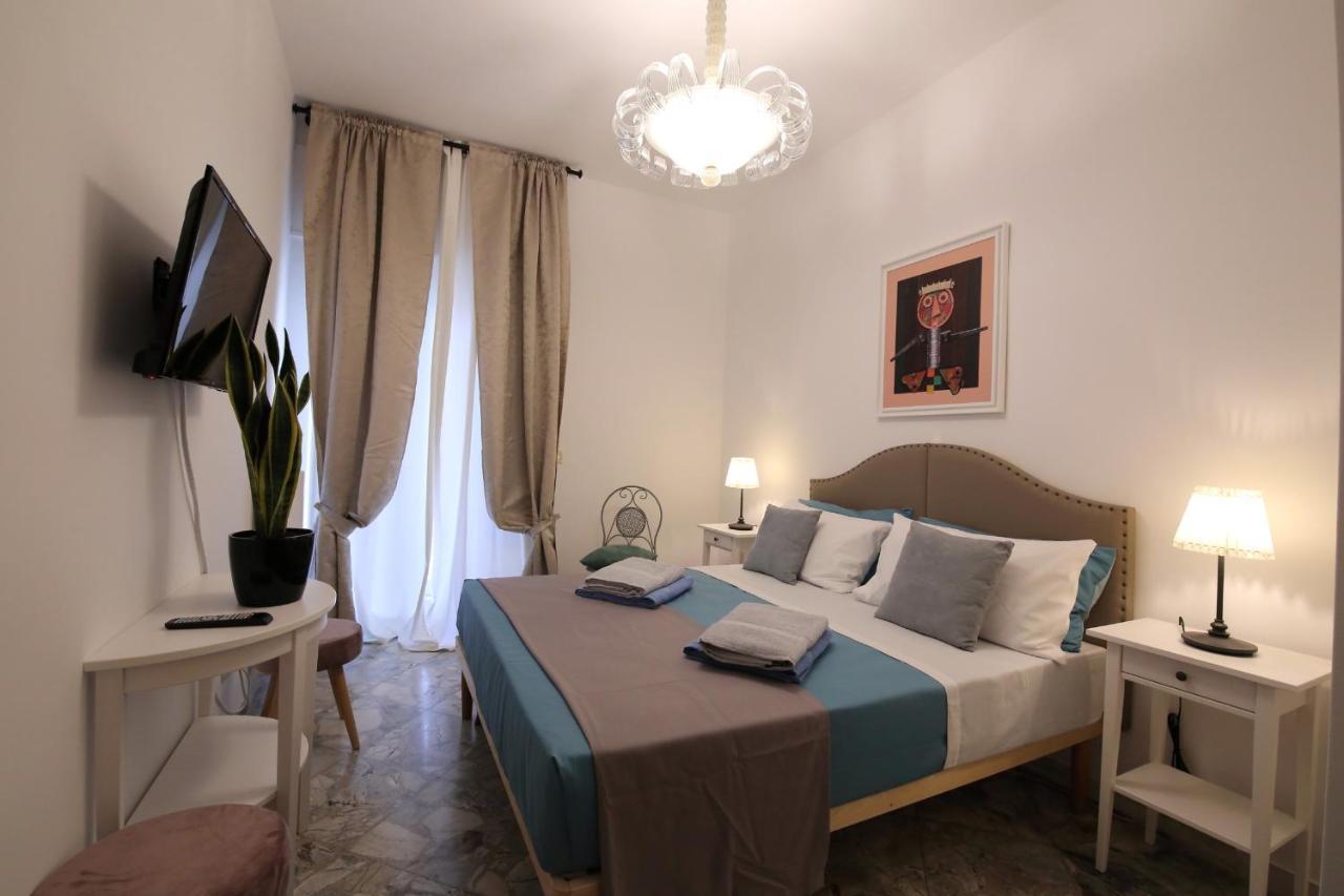 Hôtel Cavour & Savoia à Bari Extérieur photo